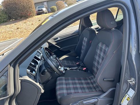 Used 2019 Volkswagen GTI Rabbit Edition image 36