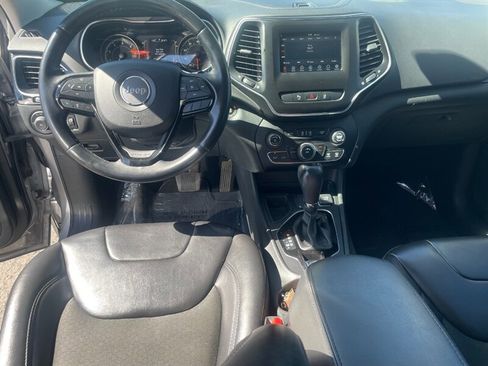 Used 2021 Jeep Cherokee Altitude image 7