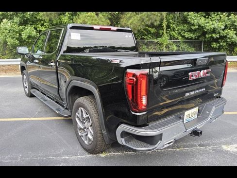 Used 2026 GMC Sierra 1500 SLT w/ SLT Premium Package AWD/4WD image 2