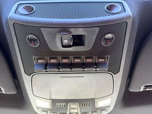 Used 2022 Ford F450 Platinum w/ FX4 Off-Road Package image 36