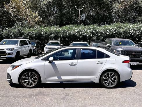 Used 2021 Toyota Corolla SE w/ SE Premium Package FWD image 7