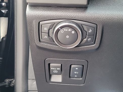 Used 2018 Ford F150 XLT w/ Equipment Group 302A Luxury RWD image 18