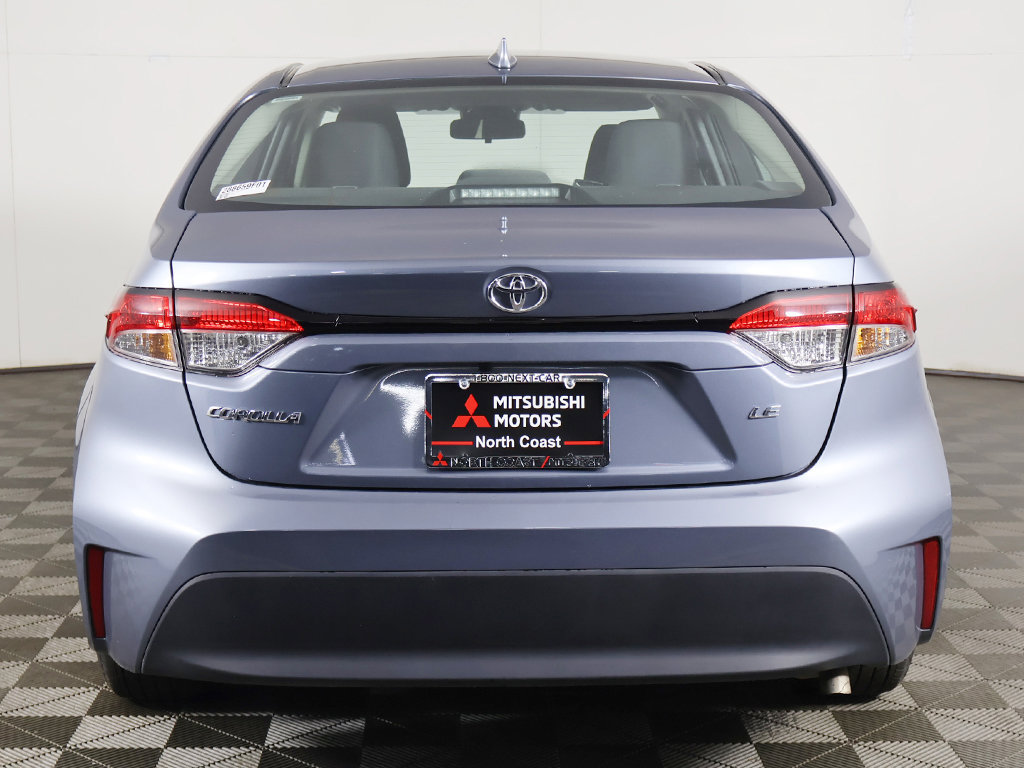 Used 2025 Toyota Corolla LE FWD image 9