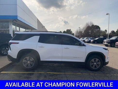 Certified 2024 Chevrolet Traverse LT w/ LPO, Floor Liner Package image 6