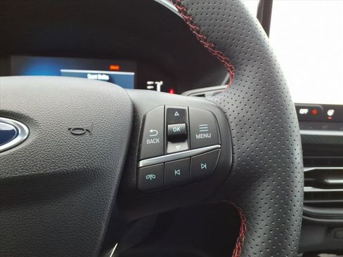 Certified 2023 Ford Escape ST-Line w/ Tech Pack #1 image 18