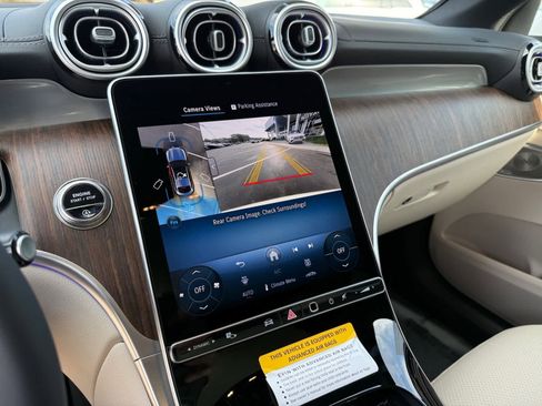 New 2026 Mercedes-Benz GLC 300 4MATIC image 17