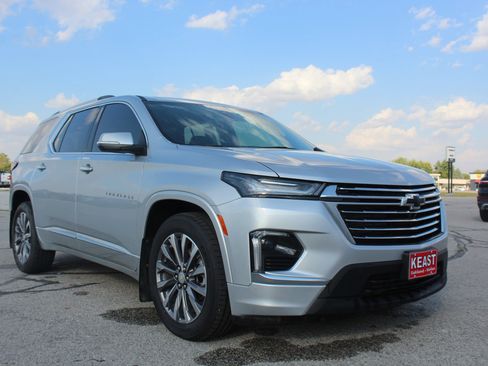 Used 2022 Chevrolet Traverse Premier image 5