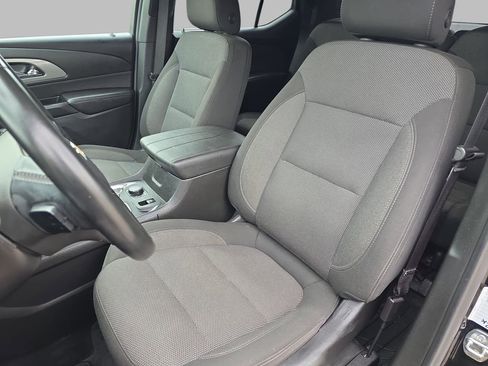 Certified 2023 Chevrolet Traverse LT AWD/4WD image 17