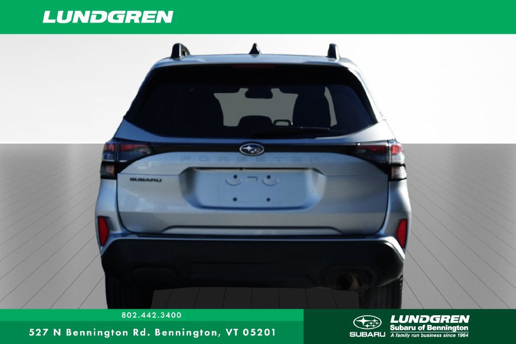 Used 2025 Subaru Forester Premium AWD/4WD image 28