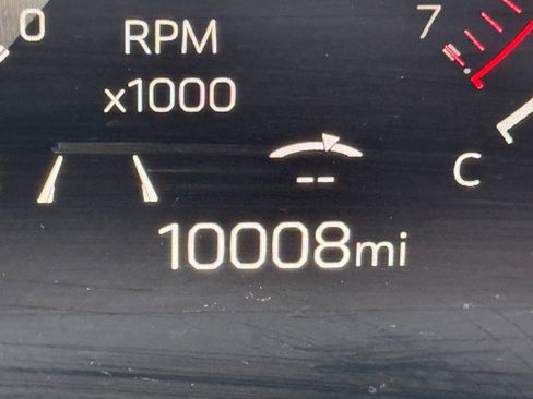 Used 2025 GMC Terrain Elevation image 27