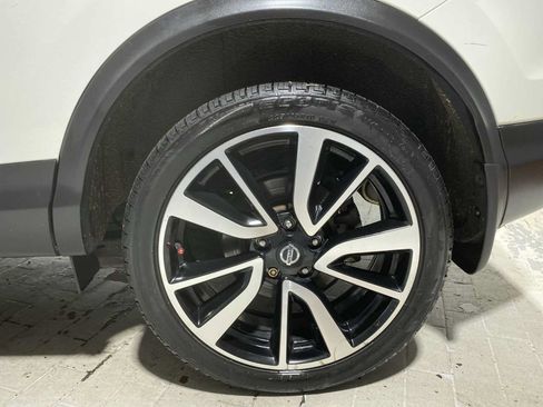 Used 2019 Nissan Rogue Sport SL w/ Premium Package AWD/4WD image 8
