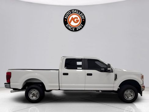 Used 2020 Ford F250 XL w/ Power Equipment Group AWD/4WD image 2
