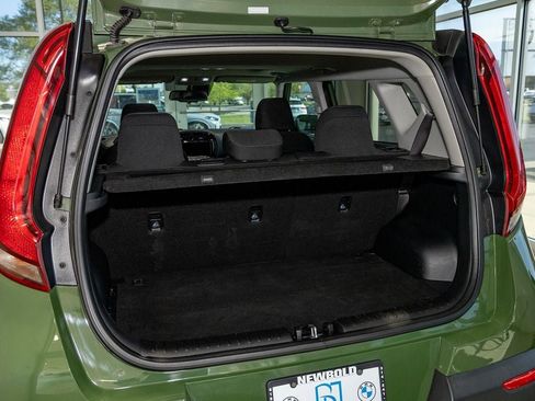 Used 2022 Kia Soul EX FWD image 19
