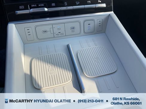 Used 2025 Hyundai Santa Fe Calligraphy AWD/4WD image 29