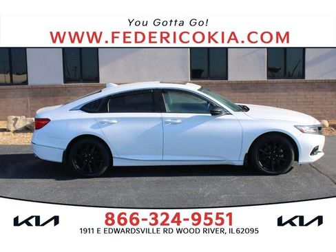 Used 2022 Honda Accord EX-L image 1
