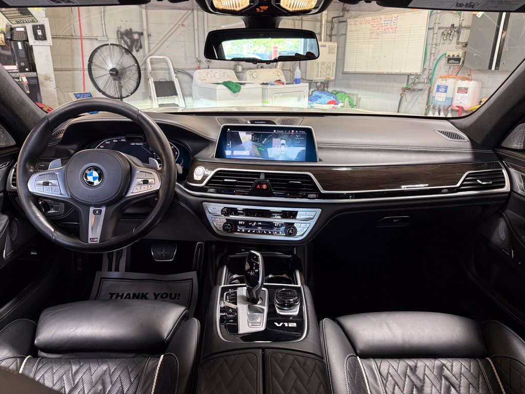 Used 2020 BMW M760i xDrive w/ Luxury Rear Seating Package AWD/4WD image 7