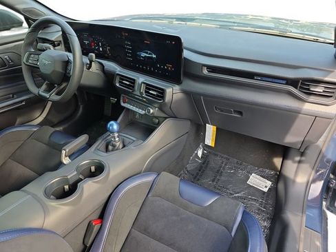 New 2025 Ford Mustang Dark Horse image 11