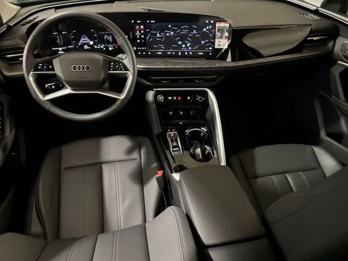 New 2025 Audi Q5 Premium image 11