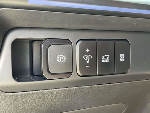 Used 2025 Hyundai Santa Fe Calligraphy FWD image 18