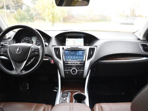 Used 2018 Acura TLX V6 w/ Technology Package image 17