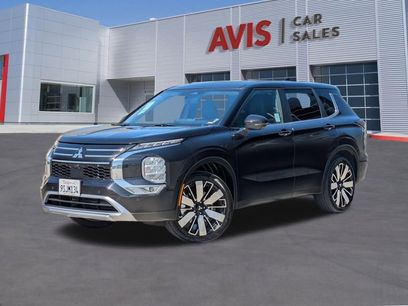 Used 2025 Mitsubishi Outlander AWD