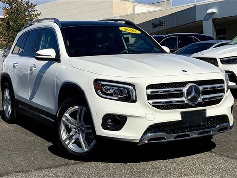 Certified 2022 Mercedes-Benz GLB 250 4MATIC image 1
