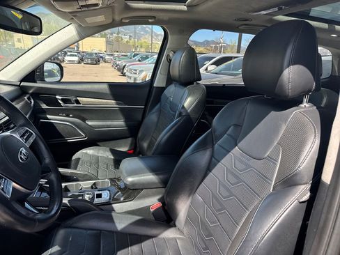 Used 2020 Kia Telluride SX w/ SX Prestige Package AWD/4WD image 23