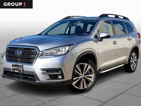 Used 2022 Subaru Ascent Limited w/ Technology Package image 1