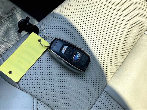 Used 2021 Subaru Ascent Premium w/ Sport Package AWD/4WD image 15