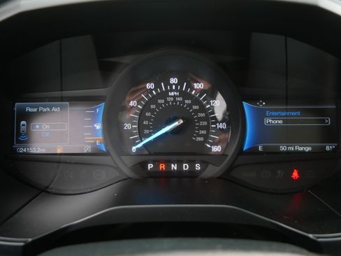 Used 2024 Ford Edge ST-Line w/ Class II Trailer Tow Package AWD/4WD image 34