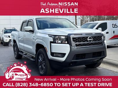 Used 2025 Nissan Frontier SV w/ SV Convenience Package