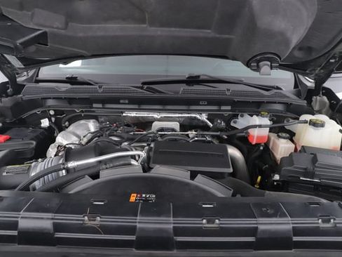 Used 2024 GMC Sierra 2500 AT4 w/ Technology Package AWD/4WD image 15