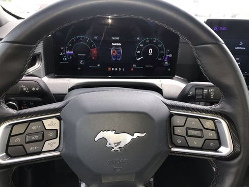 Used 2024 Ford Mustang Coupe RWD image 14
