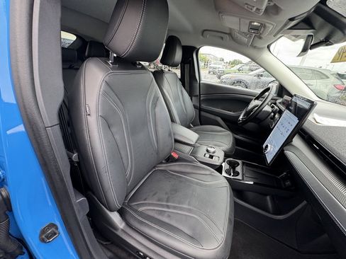 Used 2024 Ford Mustang Mach-E Premium image 17