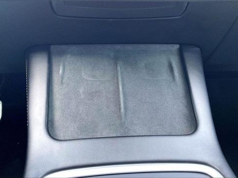 Used 2021 Tesla Model 3 Performance image 24