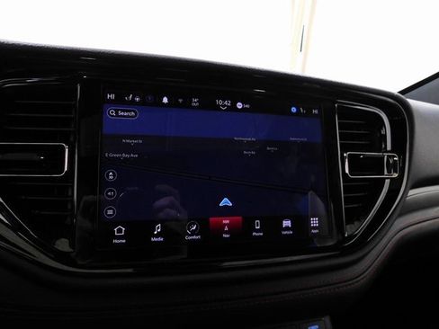 Used 2024 Dodge Durango GT image 30