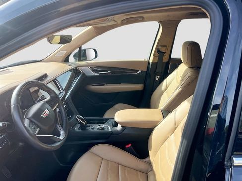 Used 2024 Cadillac XT6 Premium Luxury w/ Platinum Package FWD image 22