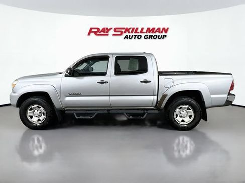 Used 2012 Toyota Tacoma PreRunner w/ SR5 Pkg RWD image 4