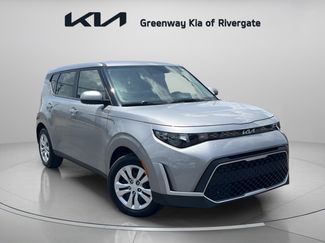 Used 2023 Kia Soul LX FWD video 1