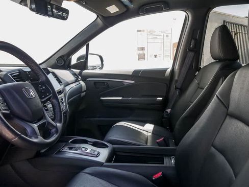 Used 2023 Honda Passport EX-L image 16