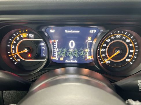New 2026 Jeep Wrangler Unlimited Rubicon AWD/4WD image 11