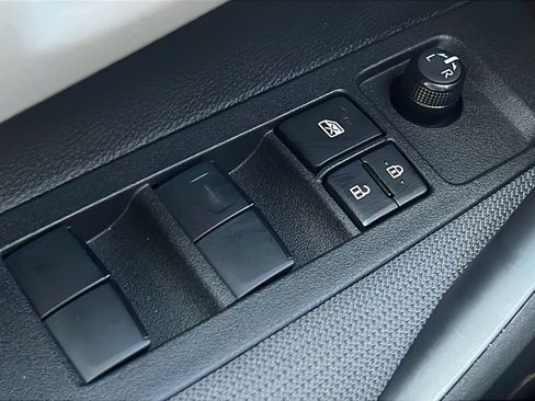 Used 2026 Toyota Corolla LE FWD image 17