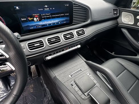 Certified 2025 Mercedes-Benz GLS 450 4MATIC w/ AMG Line Exterior image 31