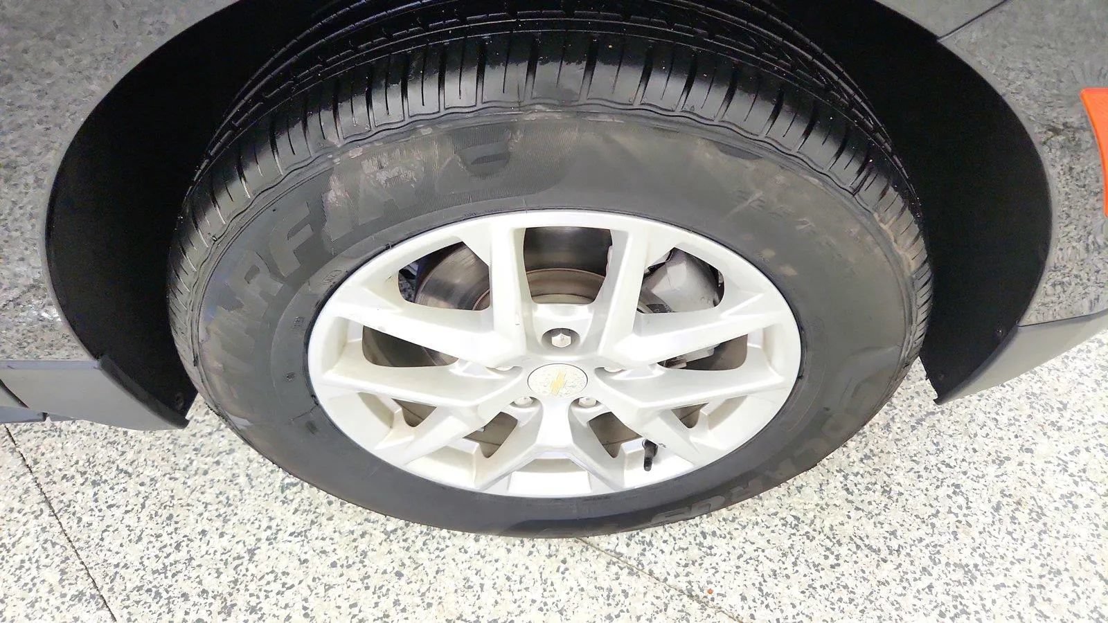 Used 2023 Chevrolet Equinox LS w/ LS Convenience Package FWD image 38
