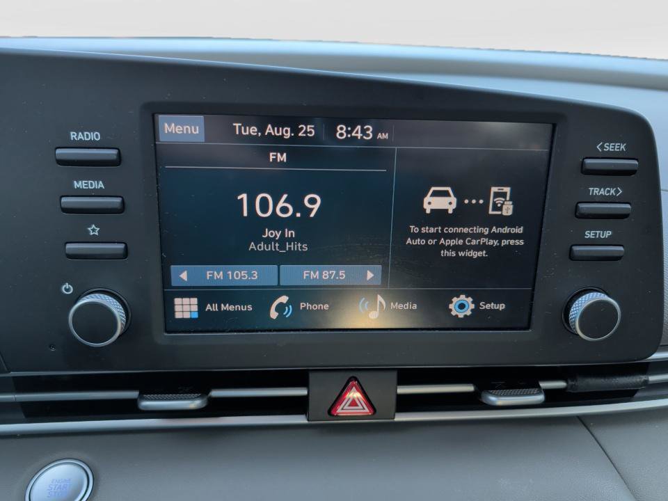 Certified 2025 Hyundai Elantra Sport FWD image 17