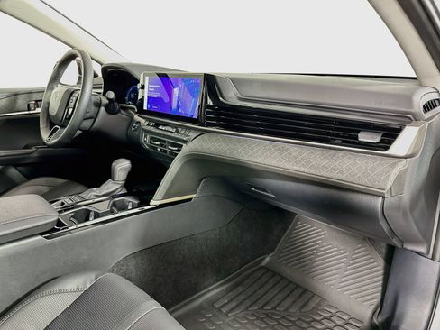 Certified 2025 Toyota Camry XLE AWD/4WD image 29