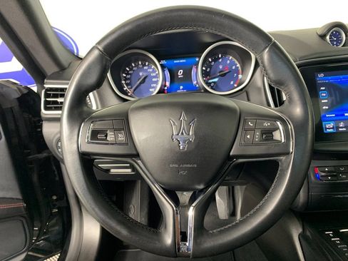 Used 2017 Maserati Ghibli RWD image 21