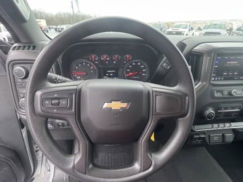 Used 2020 Chevrolet Silverado 2500 Custom w/ Custom Value Package image 13