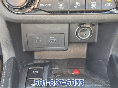 Used 2024 Nissan Kicks SR FWD image 24