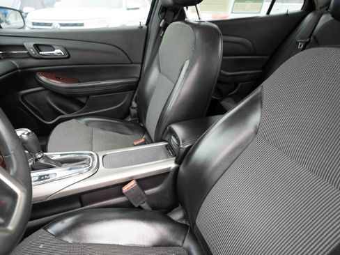 Used 2013 Chevrolet Malibu LT w/ Power Convenience Package image 10